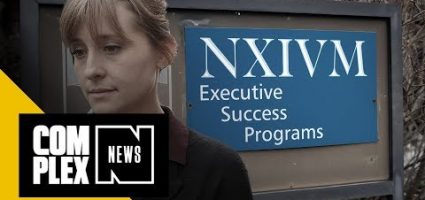 Woman Details Her Encounter With Allison Mack’s Alleged Sex Cult vwiud1kWnV0.jpg