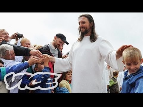 Cult Leader Thinks He’s Jesus (Documentary Exclusive)