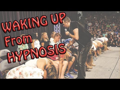 Hypnotized people freak out after waking up. Reacting to Hypnosis